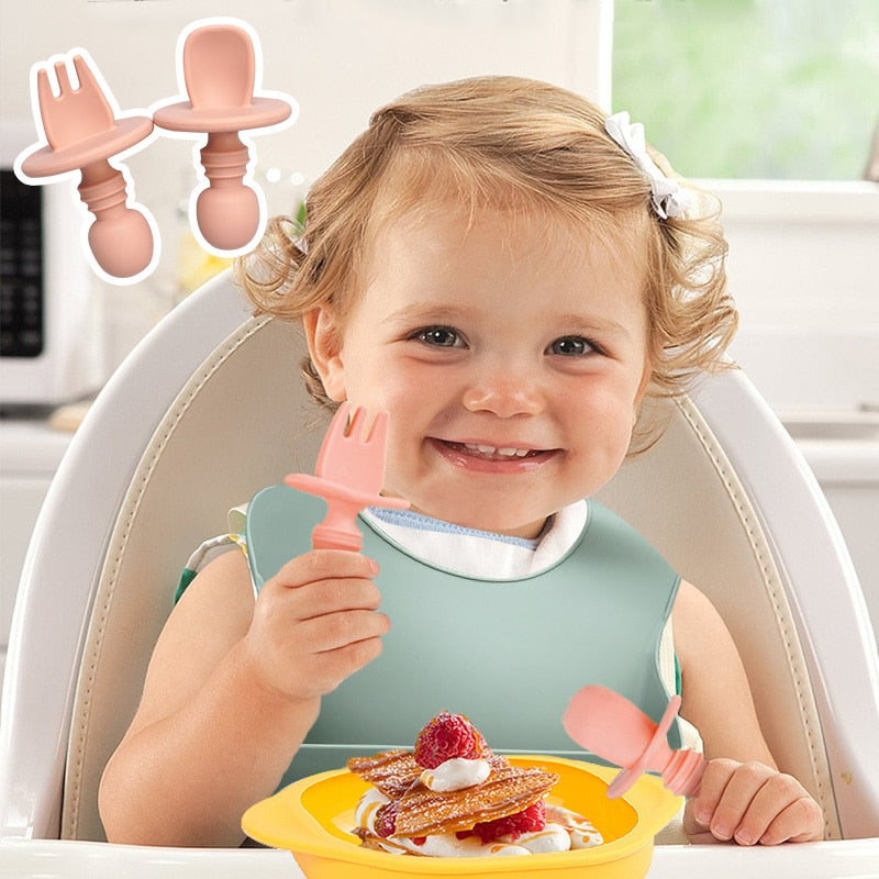 Roll up Travel Baby Bib Set Premium Silicone Baby Bibs - Cutest kids 