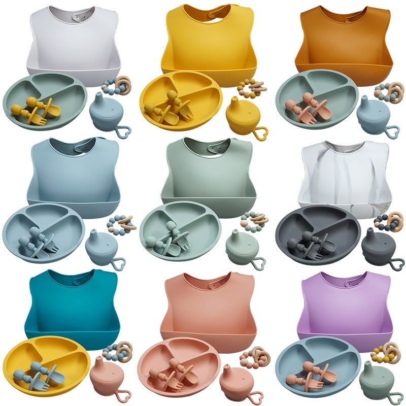 Roll up Travel Baby Bib Set Premium Silicone Baby Bibs - Cutest kids 